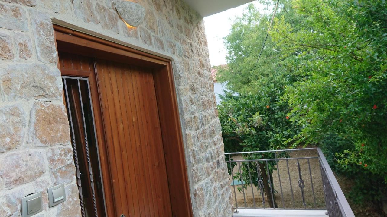 Апартаменты Stone House With Seaview Неа-Потидеа Экстерьер фото