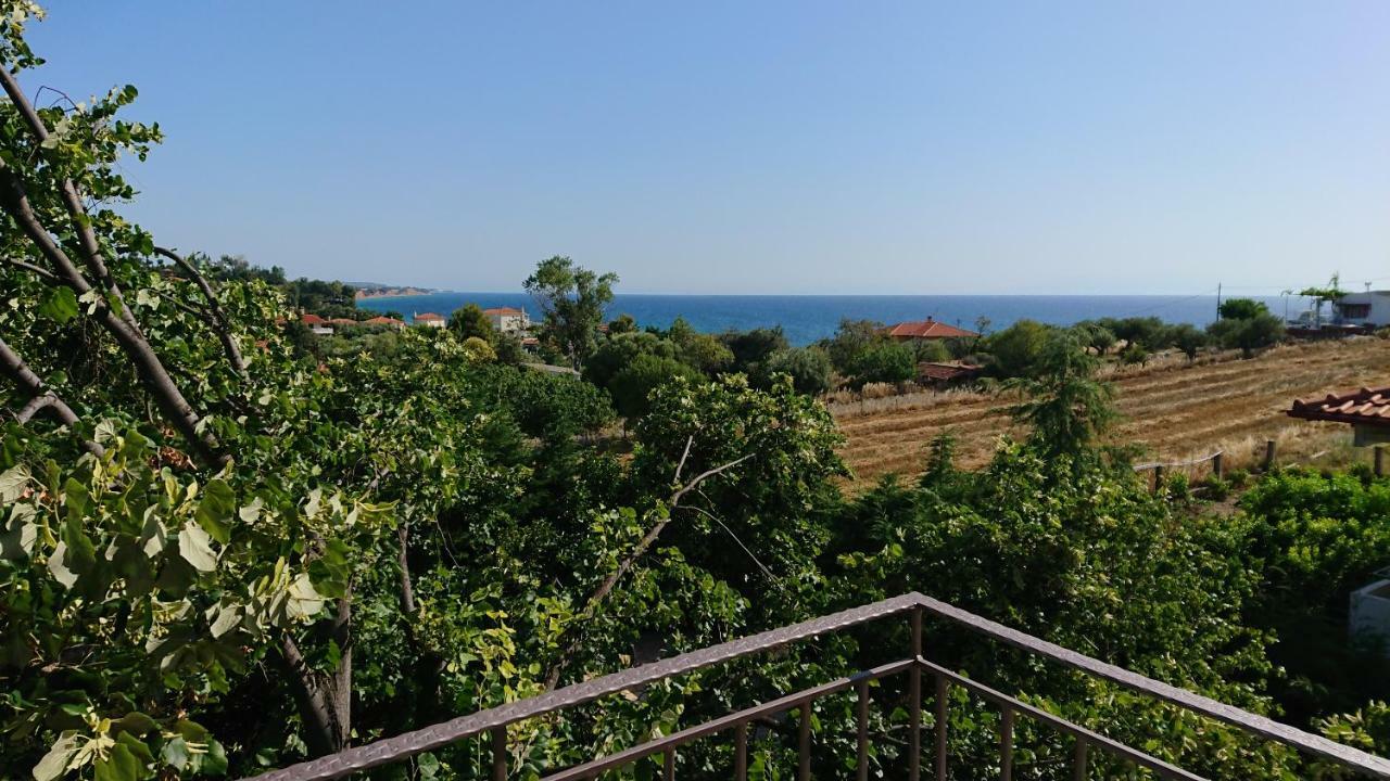 Апартаменты Stone House With Seaview Неа-Потидеа Экстерьер фото