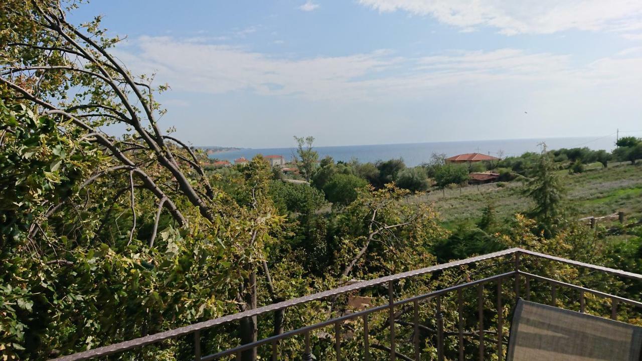 Апартаменты Stone House With Seaview Неа-Потидеа Экстерьер фото