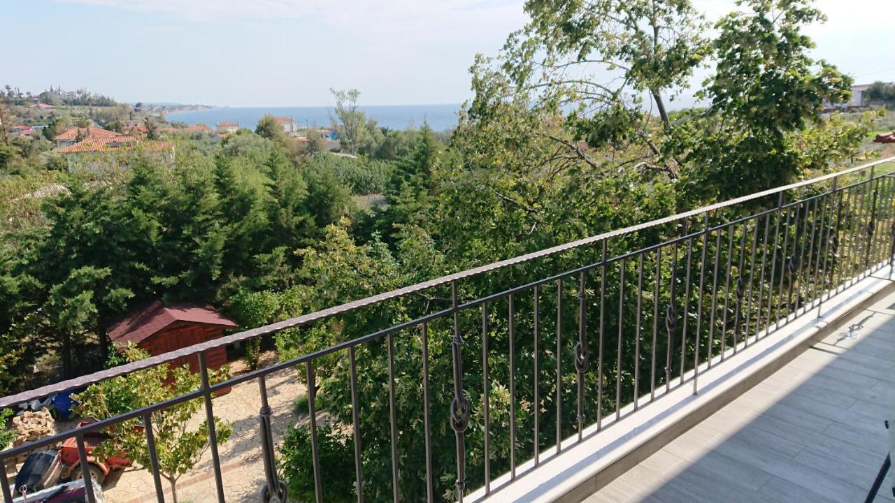 Апартаменты Stone House With Seaview Неа-Потидеа Экстерьер фото